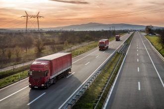 Projeto de Lei 3471/23 propõe consultas públicas para escolha de nomes de rodovias federais e estações terminais
