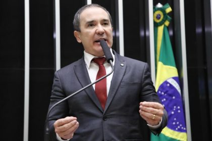 Comissão aprova Programa Acompanhante da Pessoa Idosa para atendimento domiciliar no SUS e regiões de difícil acesso