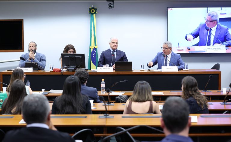 Ministério da Fazenda amplia combate às bets ilegais, automatiza bloqueios e prevê ressarcimento a vítimas