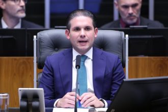 Câmara aprova reestruturação do quadro de pessoal do TRT-4 com custo anual de R$ 18,6 milhões