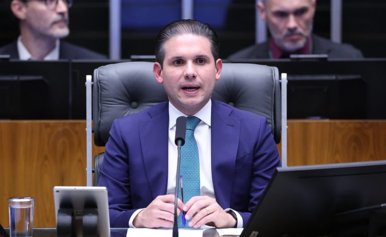 Câmara aprova reestruturação do quadro de pessoal do TRT-4 com custo anual de R$ 18,6 milhões
