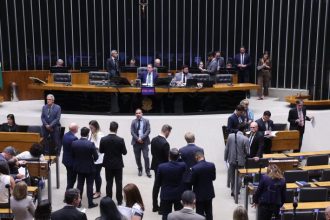 Câmara dos Deputados aprova prorrogação do incentivo no imposto de renda até 2031 para doações a Pronon e Pronas