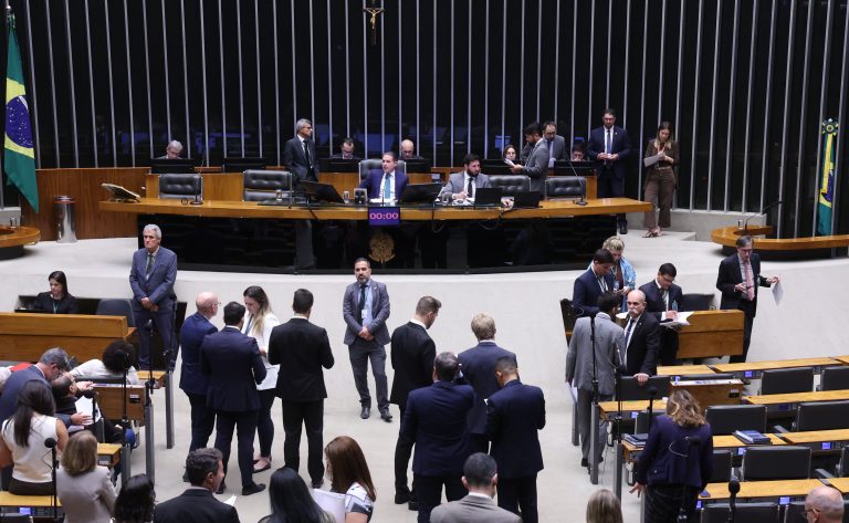 Câmara dos Deputados aprova prorrogação do incentivo no imposto de renda até 2031 para doações a Pronon e Pronas