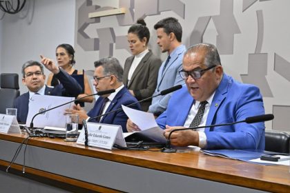 Comissão mista aprova aumento do adicional de fronteira e amplia indenização para servidores em áreas de fronteira e Amazônia Legal