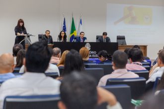 Nugepnac promove oficinas práticas em Manaus sobre sobrestamento de processos e microssistema de precedentes