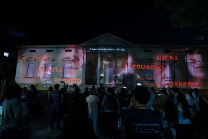 Exposição A Infinita Memória da Pandemia chega ao Museu da Cidade de Manaus e revisita a crise da Covid-19