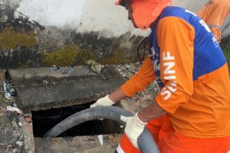 Prefeitura de Manaus realiza limpeza de caixas coletoras no bairro Coroado e restaura drenagem nas ruas afetadas