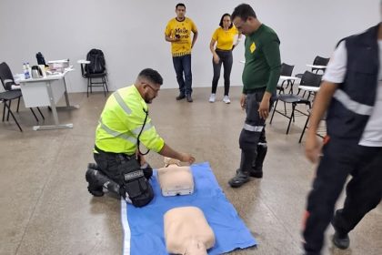 Prefeitura de Manaus realiza capacitação em primeiros socorros para fiscais do IMMU durante Setembro Amarelo