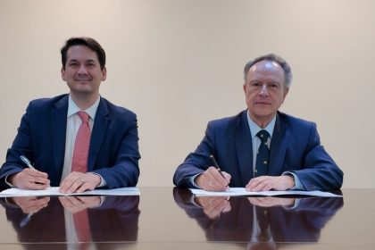 ABIF e Microsoft firmam acordo em Santiago para reforçar cibersegurança do setor financeiro chileno