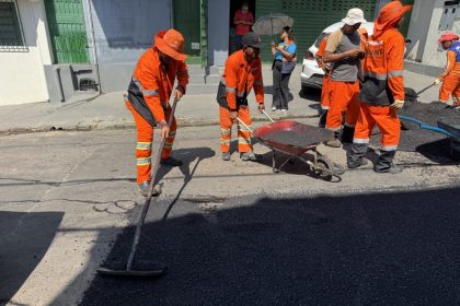 Prefeitura de Manaus executa recuperação asfáltica na rua Ilídio Lopes para melhorar acesso à avenida Tefé