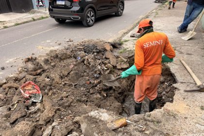 Prefeitura de Manaus recupera drenagem profunda na rua das Acácias para restabelecer escoamento das chuvas