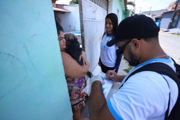 Manaus inicia vacinação antirrábica animal casa a casa para cães e gatos com cronograma até 30 de novembro