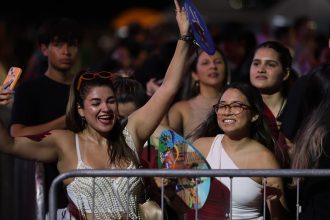 SouManaus Passo a Paço 2026 reúne artistas locais e Ferrugem no palco Malcher em Manaus