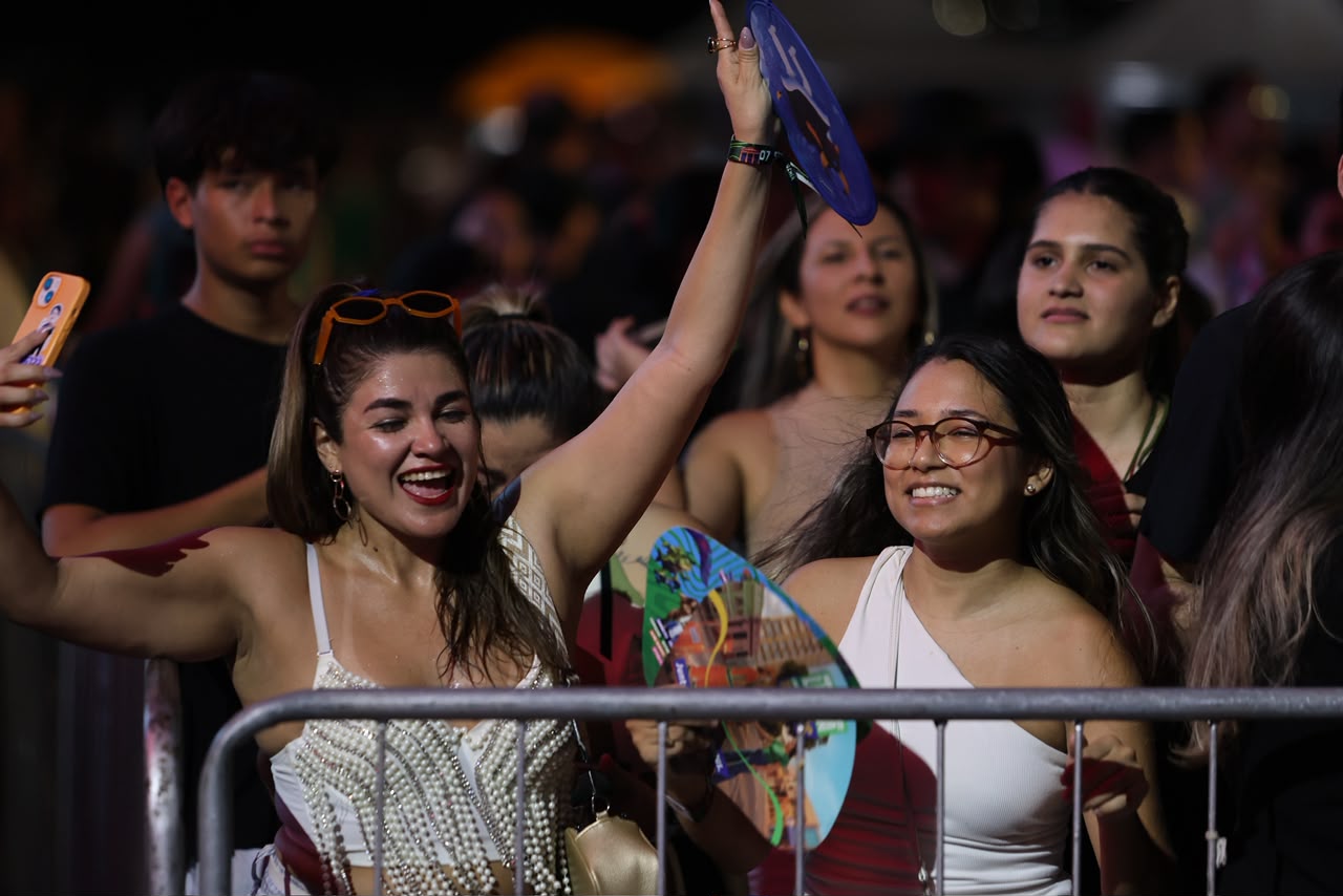 SouManaus Passo a Paço 2026 reúne artistas locais e Ferrugem no palco Malcher em Manaus