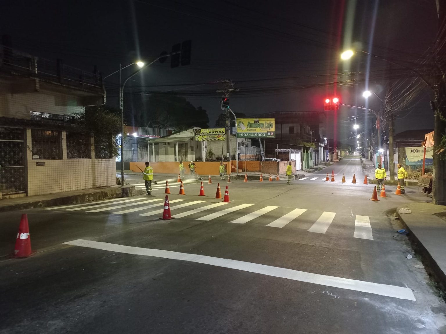 Prefeitura de Manaus reforça sinalização viária em travessias e acessos a escolas durante Semana Nacional de Trânsito 2026