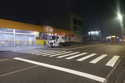 Prefeitura reforça sinalização viária em 12 bairros de Manaus durante Semana Nacional de Trânsito