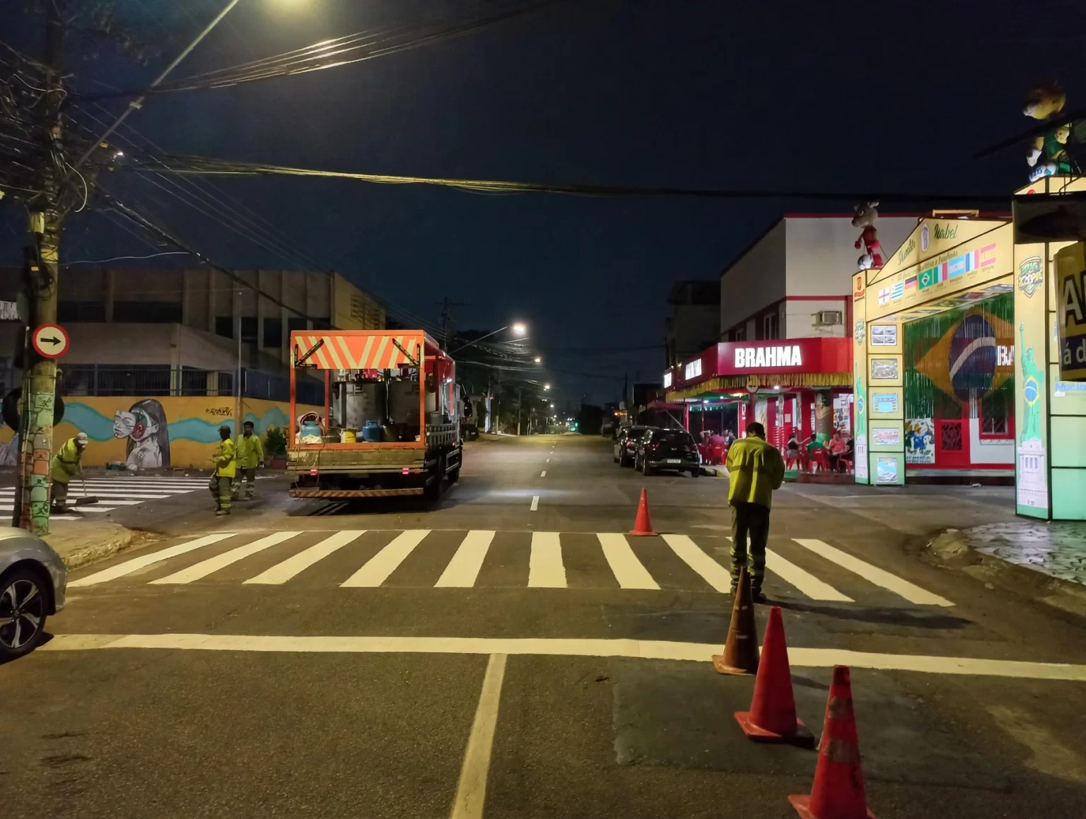Prefeitura de Manaus intensifica revitalização da sinalização viária em várias zonas da cidade durante Semana Nacional de Trânsito