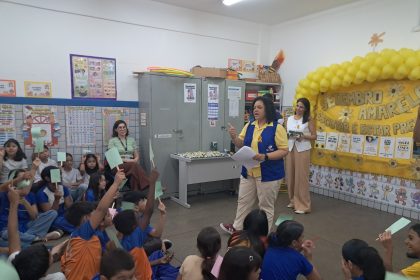 Prefeitura de Manaus promove ação sobre saúde mental em escola municipal durante Setembro Amarelo