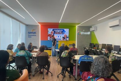 Inteligência artificial é tema de oficina para pessoas com 60 anos ou mais em Manaus