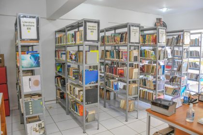 Bibliotecas públicas do Distrito Federal informam horários estendidos para estudantes e concurseiros durante a semana e aos sábados