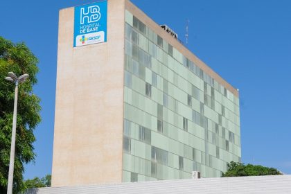 Hospital de Base do Distrito Federal completa 66 anos com relatos de pacientes e profissionais