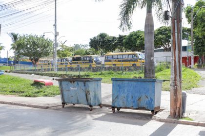 Distrito Federal estabelece regras para colocar caçamba ou contêiner em área pública e exige autorização