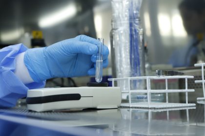 Exame de pesquisa de antígenos bacterianos no líquido cefalorraquidiano passa a ser oferecido em todas as unidades hospitalares do DF