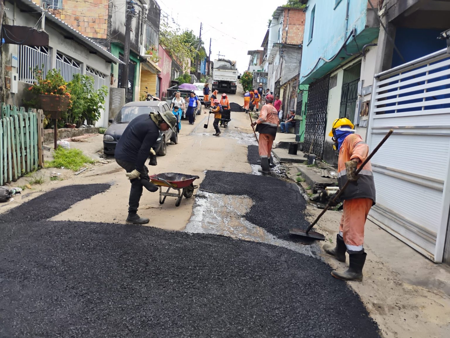 Recuperação asfáltica altera o tráfego e melhora condições nas ruas São Paulo e São Timóteo em Manaus