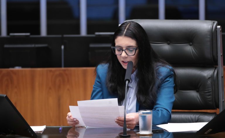 Comissão da Câmara aprova que busca por pessoas desaparecidas comece em 24 horas e amplia atendimento psicossocial