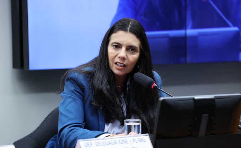Comissão da Câmara aprova regras para saída temporária de presos por violência doméstica e familiar