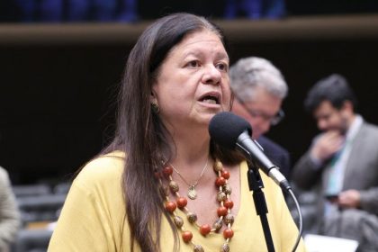 Câmara aprova na CCJ texto que garante gratuidade da justiça a pacientes com neoplasia maligna e pessoas com deficiência