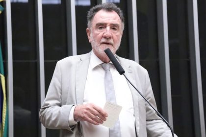 Comissão de Constituição e Justiça aprova visitação de criança e adolescente órfãos a idoso em asilo