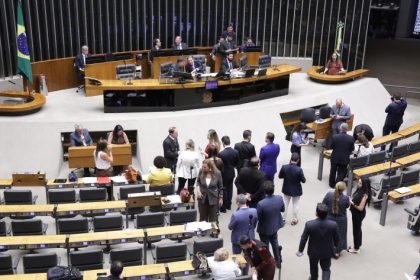 Câmara aprova transformação de cargos e cria funções comissionadas para o TRT da 18ª Região