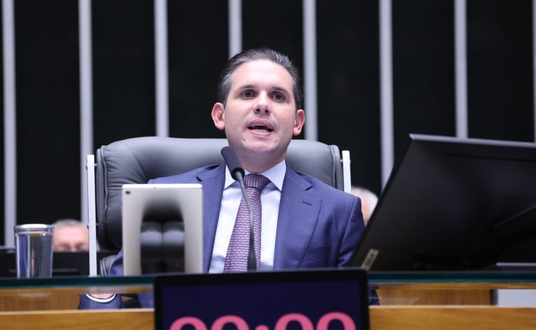 Aprovação da Medida Provisória 1357/26 amplia poder de compra e isenta taxa sobre compras de até 50 dólares