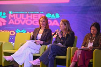 Magistrados discutem perspectiva de gênero na avaliação de provas e nas medidas protetivas durante conferência em Manaus