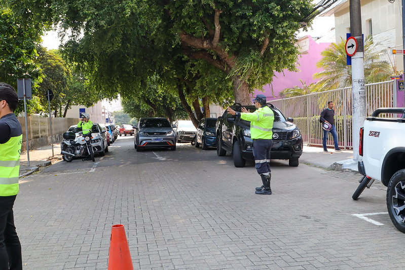 Manaus testa inversão temporária no sentido da rua do Congresso para avaliar fluxo e mobilidade urbana no Centro