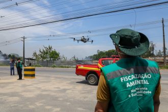Prefeitura de Manaus intensifica ações de combate às queimadas e ao descarte irregular de resíduos nas zonas Norte e Leste