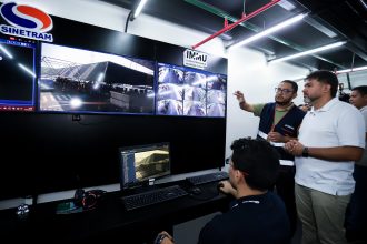 Centro de Controle Operacional amplia monitoramento com 225 câmeras e inteligência artificial em Manaus