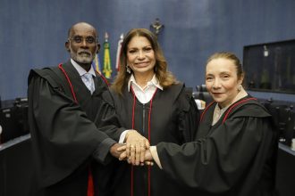 Pleno do TRT-11 elege nova direção para o biênio 2026/2028 com presidente, vice-presidente e corregedora