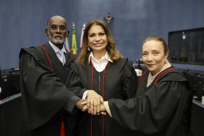 Pleno do TRT-11 elege nova direção para o biênio 2026/2028 com presidente, vice-presidente e corregedora
