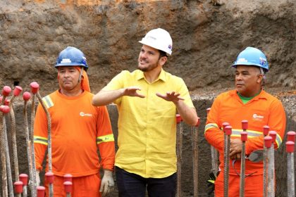 Prefeito Renato Junior vistoria canteiro do complexo viário Passarão e registra 55% de execução das obras