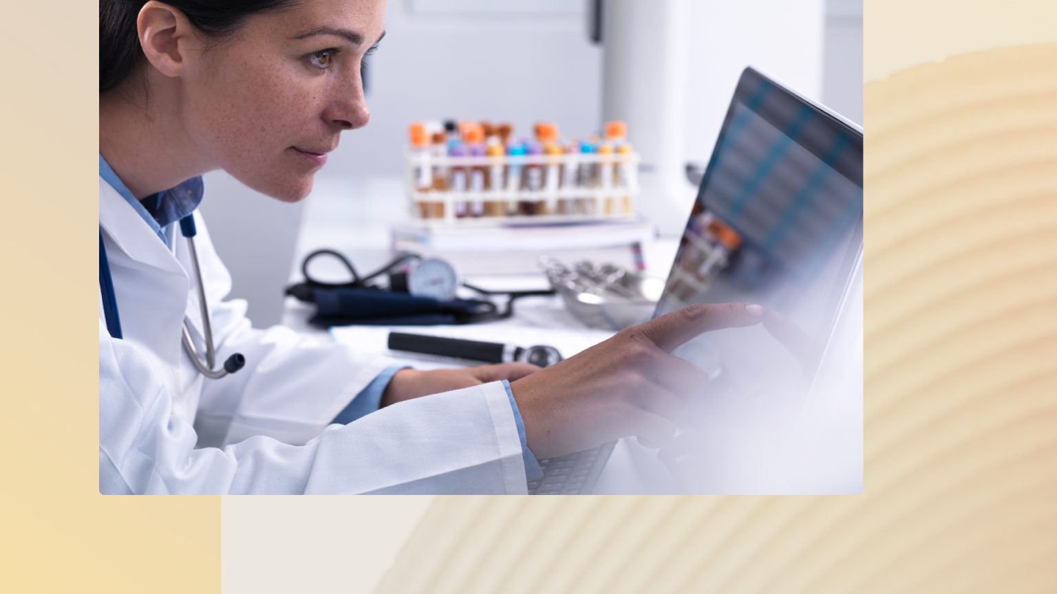 Inteligência artificial integra processos farmacêuticos e acelera chegada de terapias aos pacientes em escala empresarial