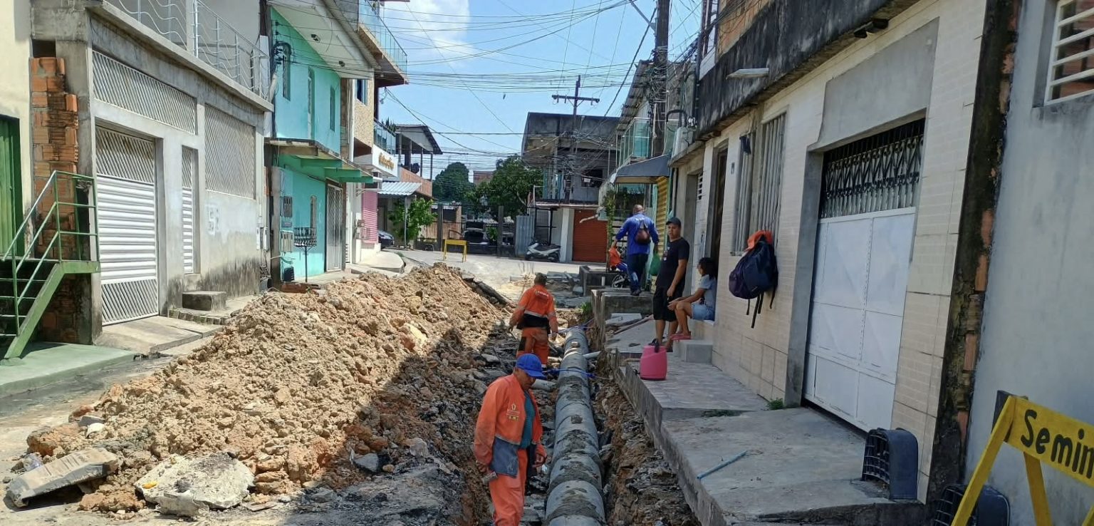 Prefeitura de Manaus substitui 60 metros de drenagem profunda na rua Angélico para reduzir alagamentos