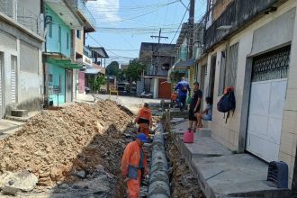 Prefeitura de Manaus substitui 60 metros de drenagem profunda na rua Angélico para reduzir alagamentos