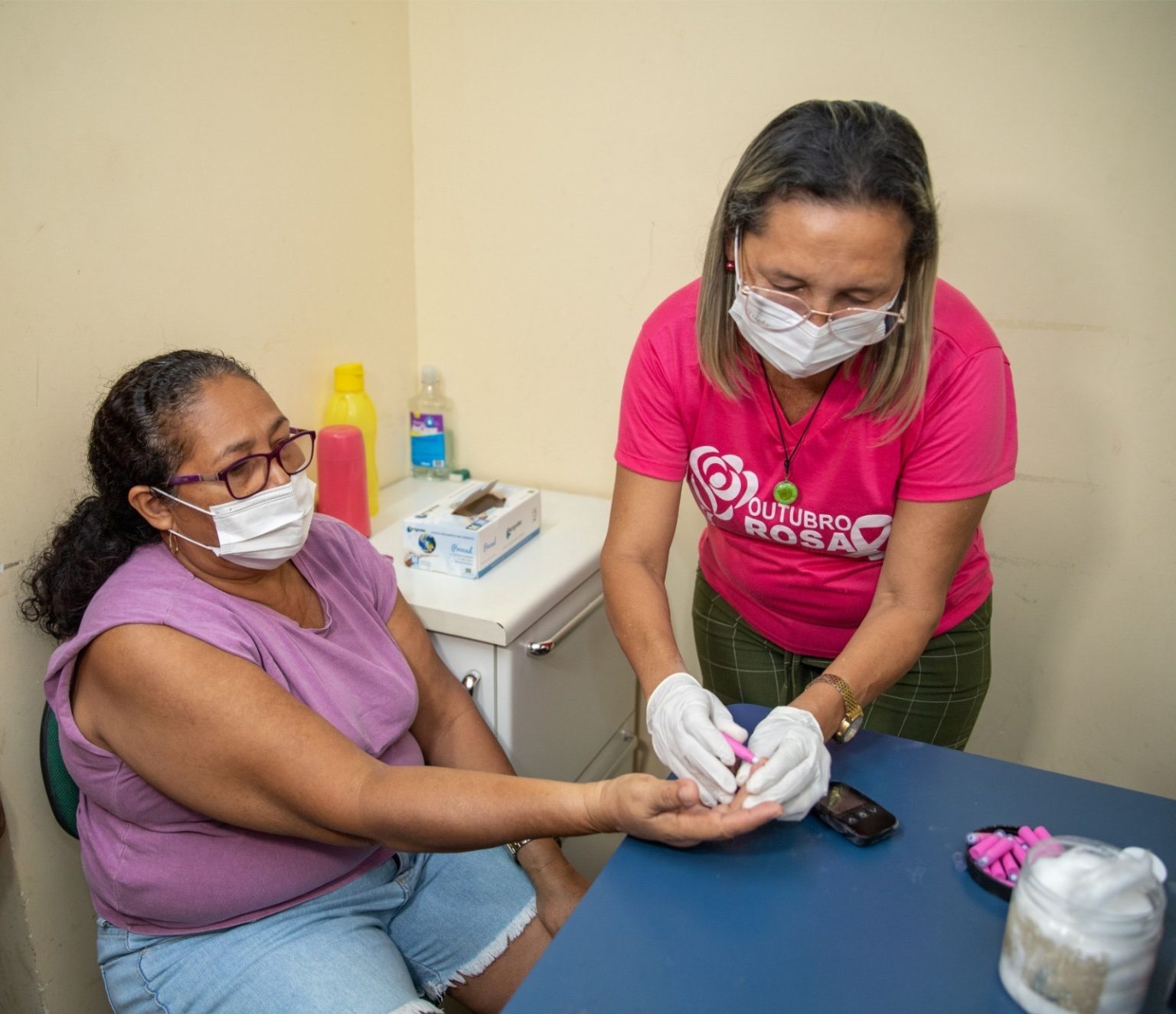 Manaus realiza Circuito de Saúde da Mulher para detecção precoce do câncer de mama e oferta de serviços na atenção primária