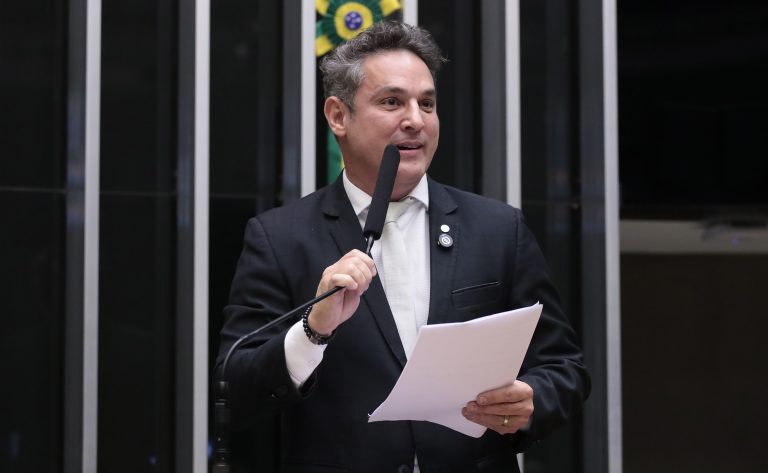 Eleições 2026 confirmam 23 deputados federais eleitos para outros cargos e desdobramentos regionais