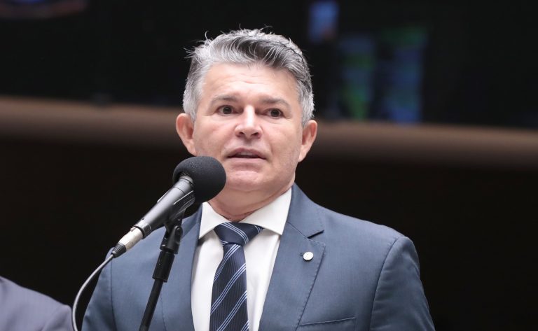 Projeto de Lei 3007/26 autoriza prefeituras a alterar uso de áreas públicas criadas por loteamentos urbanos