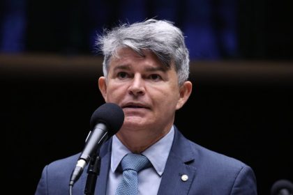 Câmara analisa projeto que cria política nacional de tolerância zero contra a pichação e prevê multas, cadastro e recuperação do patrimônio