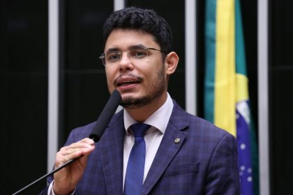 Projeto de Lei 2765/26 propõe inclusão digital e produtiva para quilombolas em programas federais