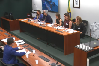 Câmara dos Deputados realiza sorteio para alocar vagas reservadas a indígenas e quilombolas no concurso Analista Legislativo